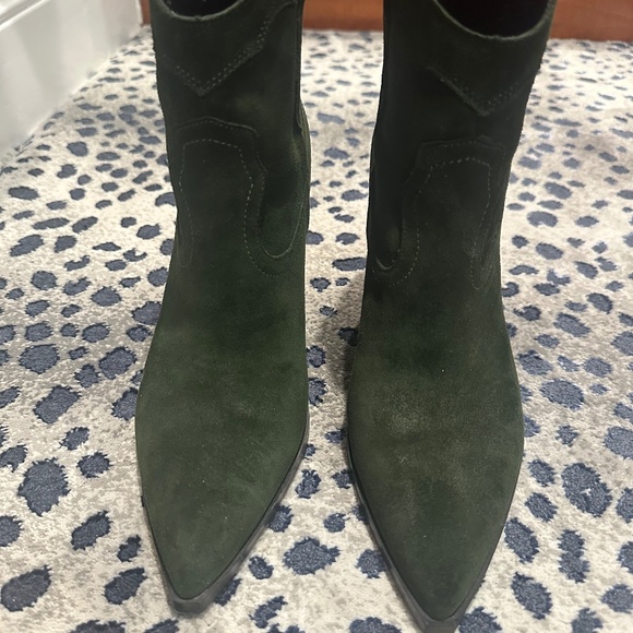 MARC FISCHER Gona Western Booties Dark Green Sz 8.5 Original Price $239 - Picture 3 of 9